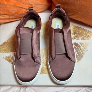 Steve Madden Burgundy Satin Slip-On Sneakers Size 6.5 Minimal Chic